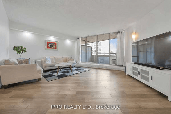 330 Dixon Rd 305, Toronto