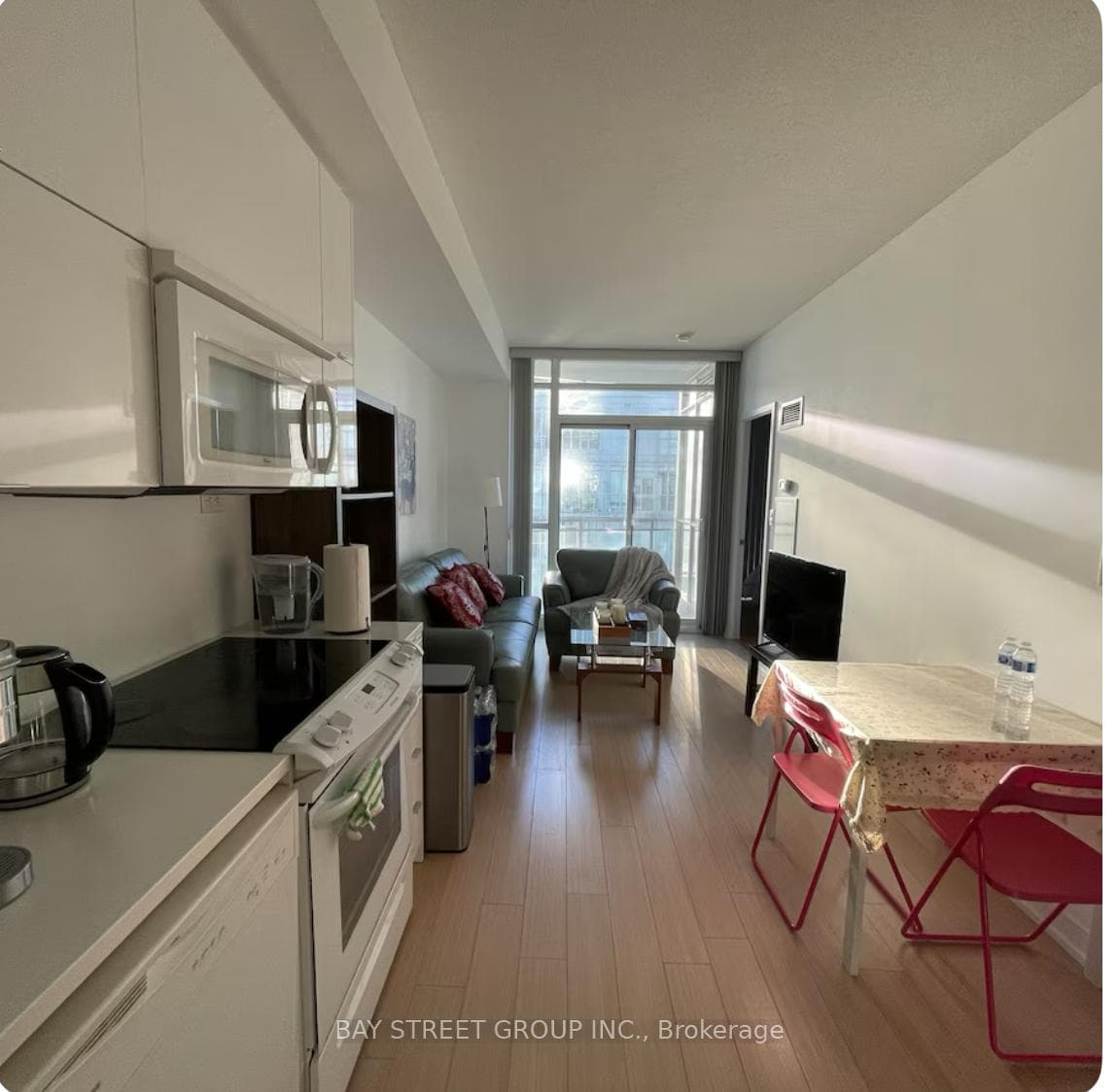 21 Iceboat Terrace 4303, Toronto, ON M5V 4A9, Toronto C01