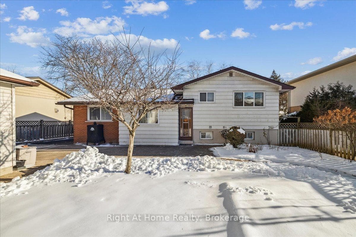 251 Elmwood Road, Oakville, ON L6K 2A9, Oakville