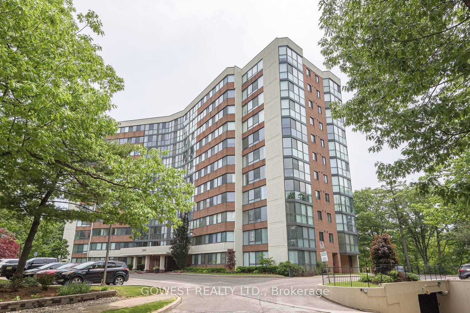 1240 Marlborough Court 1103, Oakville, ON L6H 3K7, Oakville