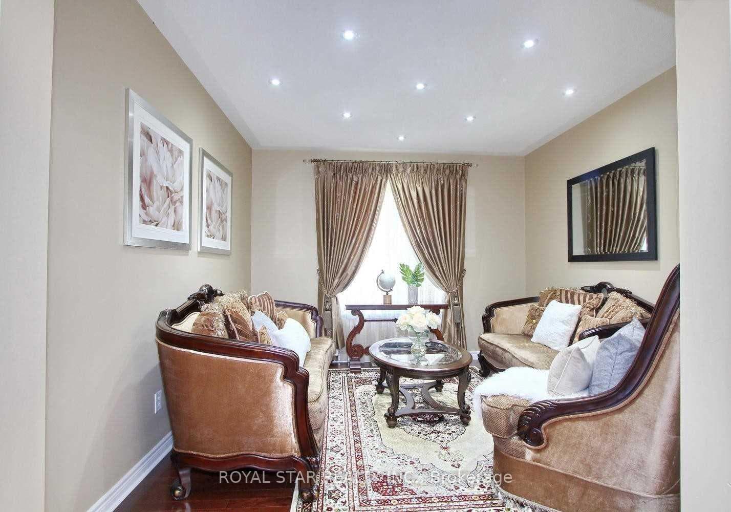 38 Riverglen Street, Brampton, ON L6P 3C1, Brampton