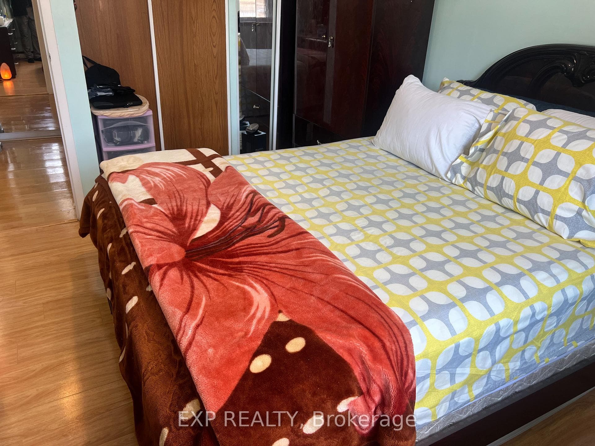 1660 Bloor Street 208, Mississauga, ON L4X 1R9, Mississauga
