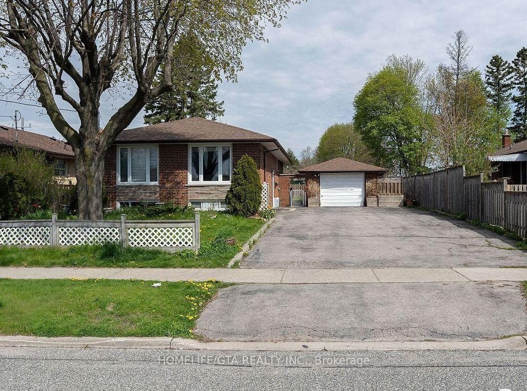 32 Brimorton Drive, Toronto, ON M1P 3Y9, Toronto E09