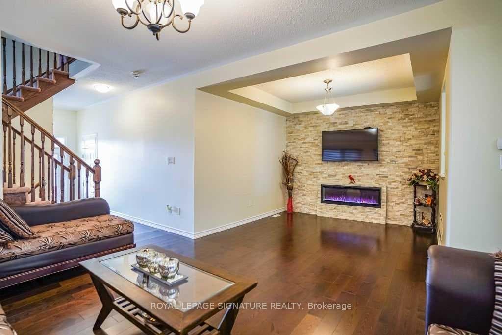 171 Buick Boulevard, Brampton, ON L7A 0Z1, Brampton