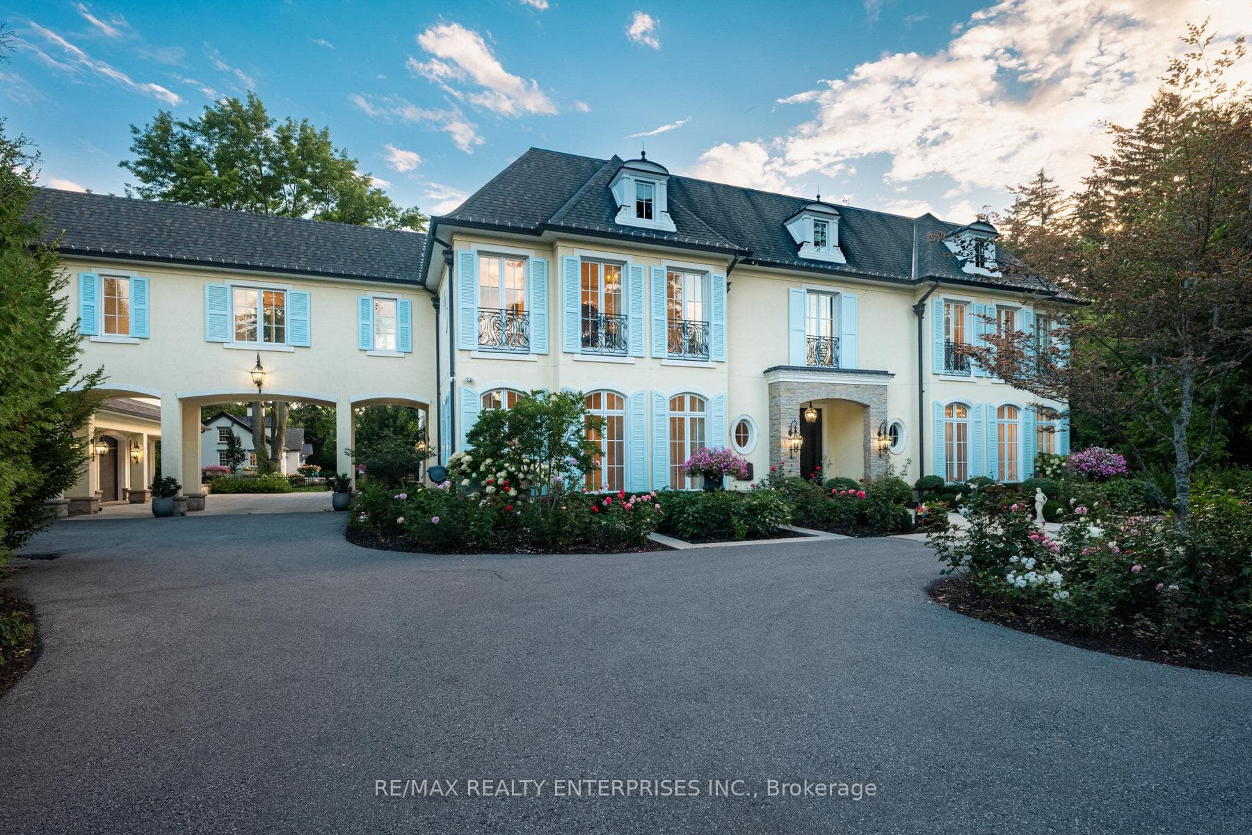1470 Mississauga Road, Mississauga, ON L5H 2J8, Mississauga
