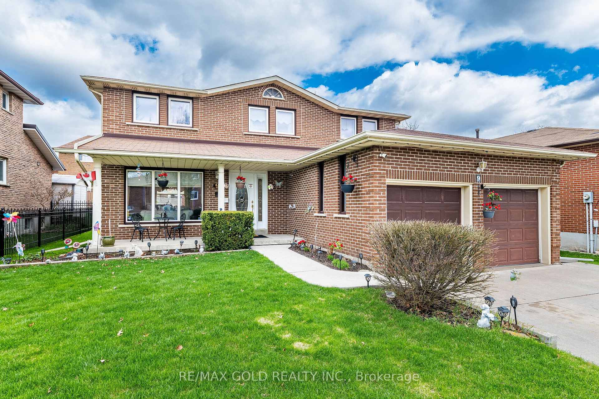 9 Princeton Terrace, Brampton, ON L6S 3S4, Brampton