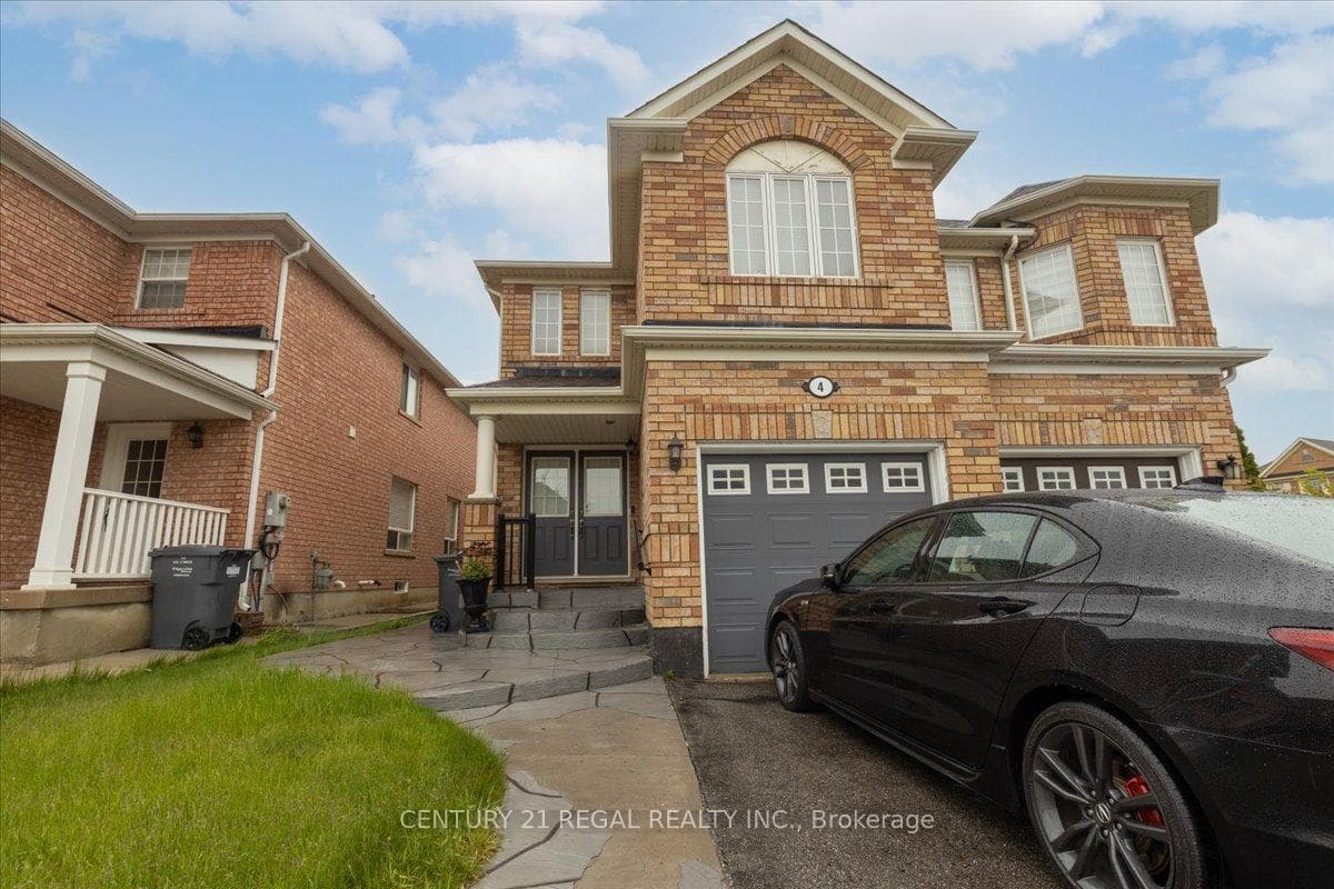 4 Parisian Road, Brampton, ON L6P 2S8, Brampton
