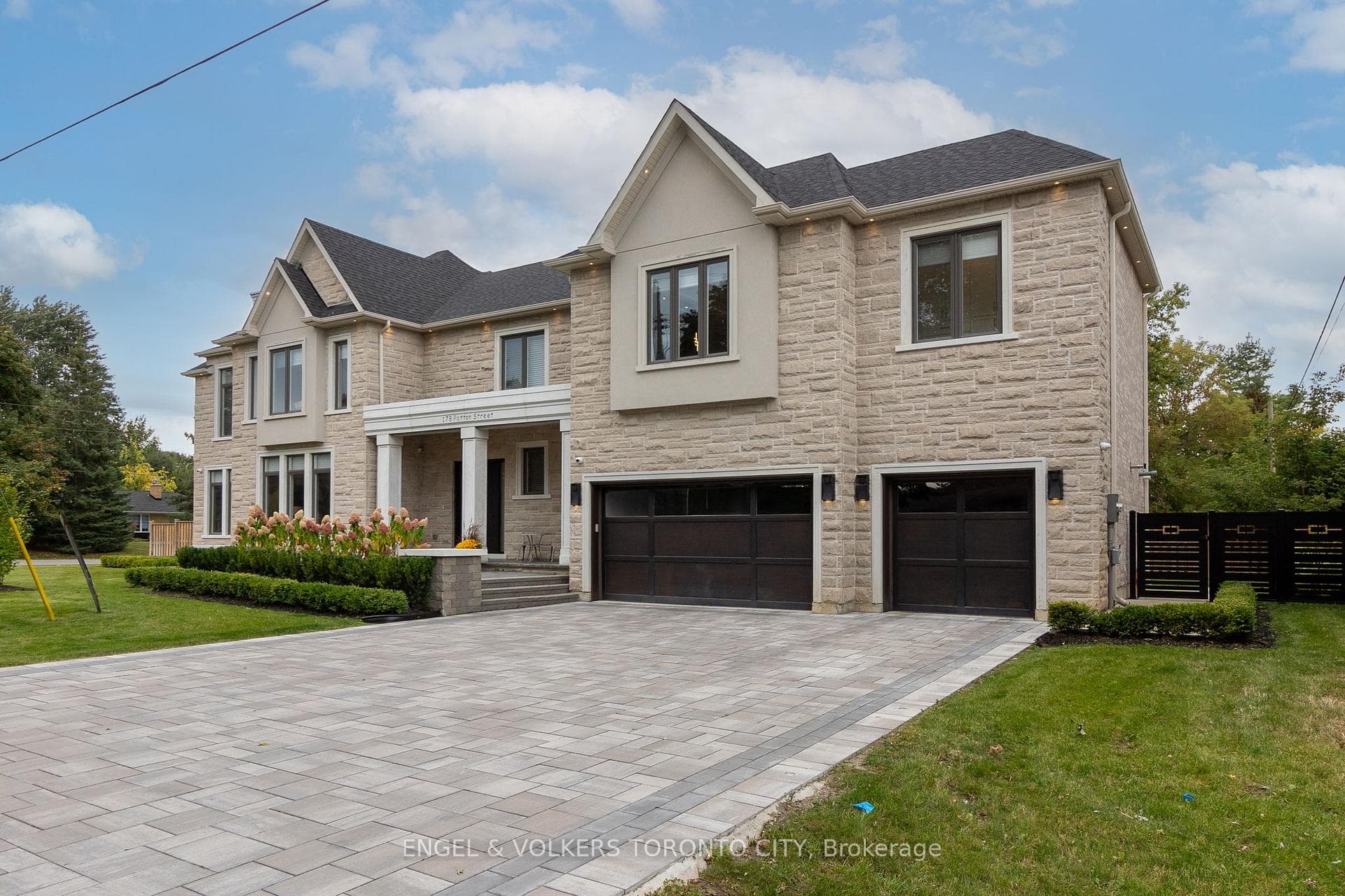 178 Patton Street, King, ON L7B 1H2, King