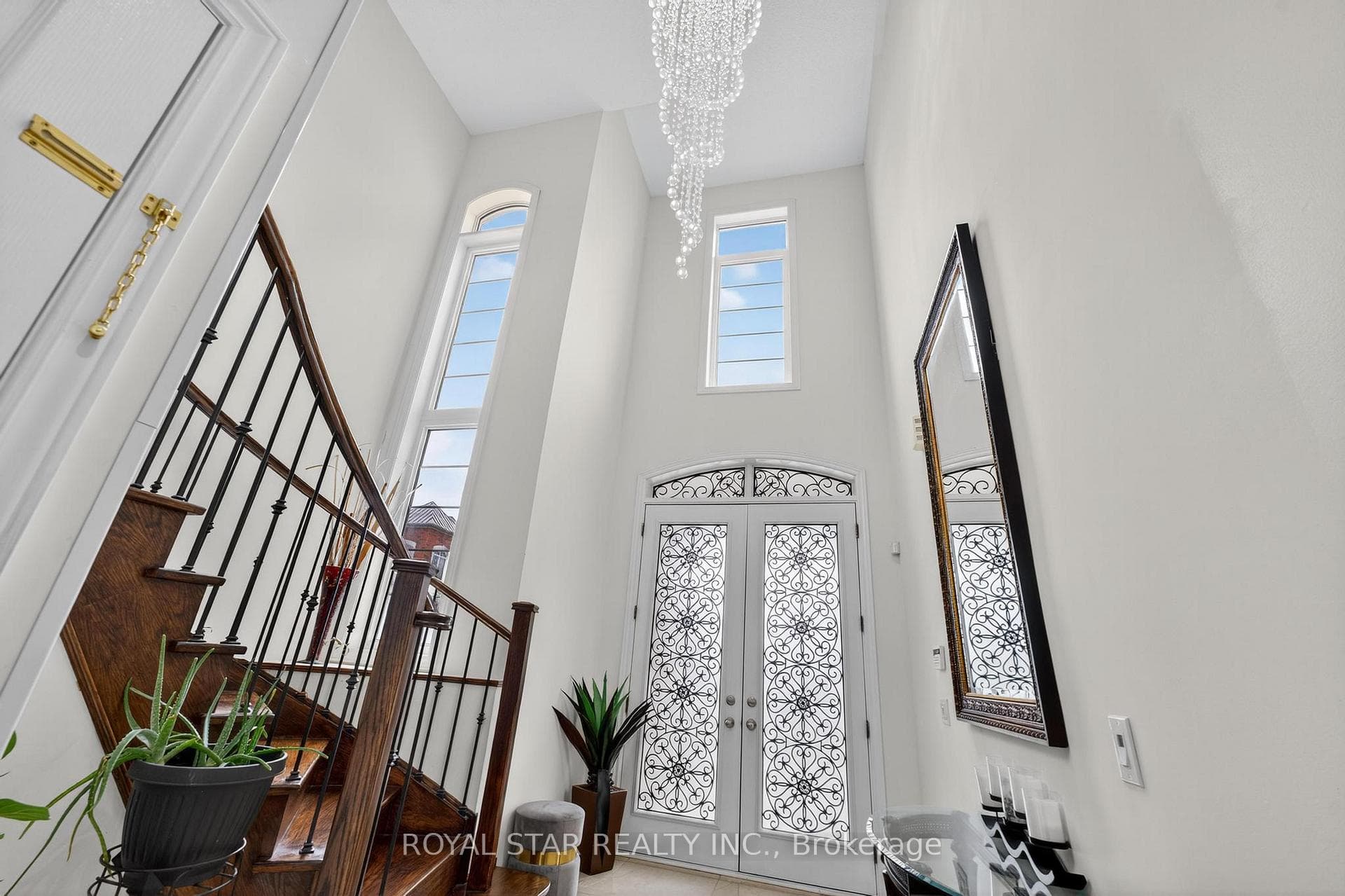 61 Aldersgate Drive, Brampton, ON L7A 3Z9, Brampton